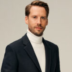 Daniel Ervér replaces Helena Helmersson as H&M CEO Daniel Ervér replaces Helena Helmersson as H&M CEO