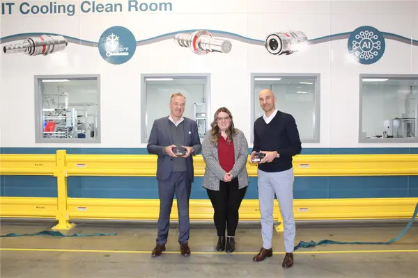 gerald-vogt-ceo-alina-secord-supply-chain-director-lionel-caillat-executive-president-fluid-connectors Stäubli