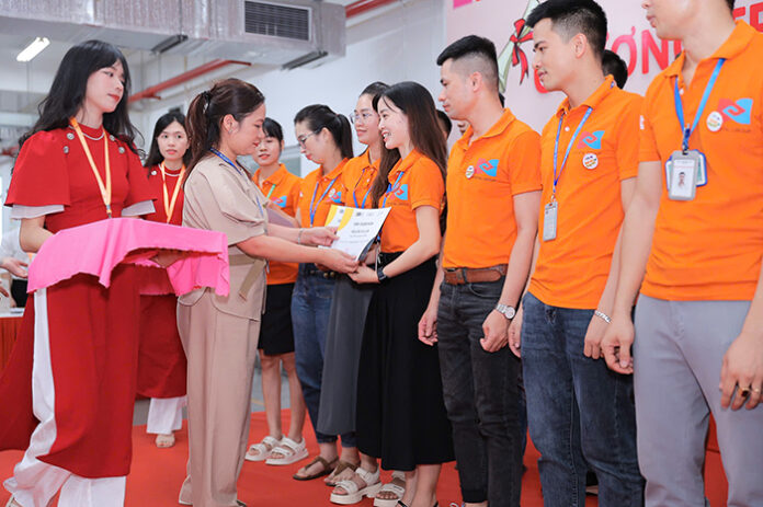 Crystal International