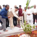 Chhattisgarh attracts investment commitments worth nearly ₹973 crore from four leading textile and garment companies Chhattisgarh